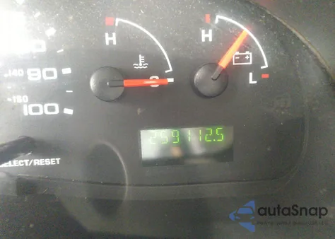 2006 Ford E-350 Super Duty Xlt/Xl из США, поврежденный, VIN 1FBSS31L46HA02250